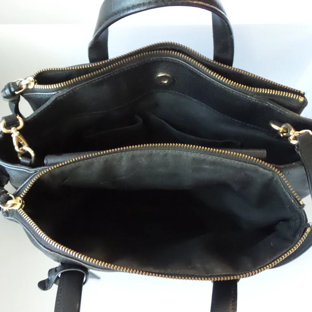 Banana Republic chic classic